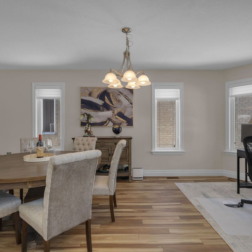 For Lease - 30 Taylor Court, Bradford West Gwillimbury, Ontario - Photo 1