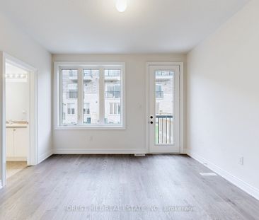 For Lease - 220 Tennant Circle, Vaughan, Ontario - Photo 4