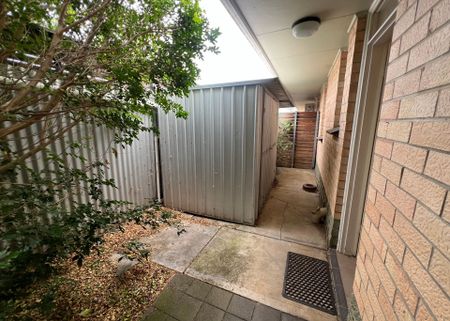 Furnished - Single Story Walk to the Bay - Photo 3