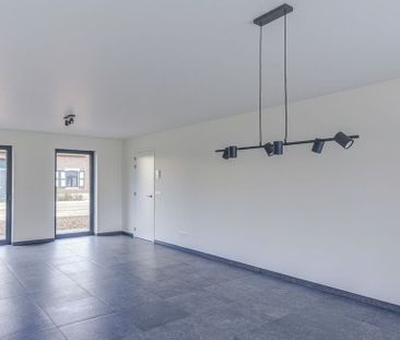 Gelijkvloers app. te huur in Beverst voor € 1.150 met 2 slaapkamers - Photo 3