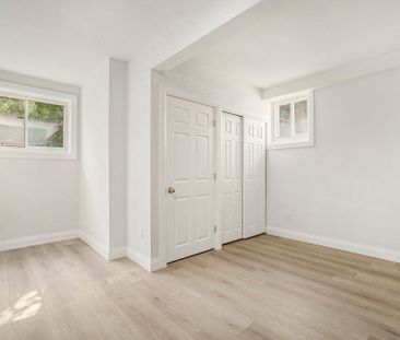 For Lease - 484 Queen Mary Street Unit# 1, Overbrook - Castleheight... - Photo 2