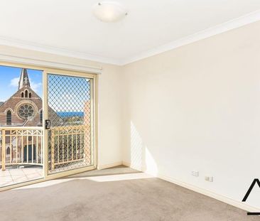 3/51 Carr Street, Coogee NSW 2034 - Townhouse For Rent | Domain - Photo 2