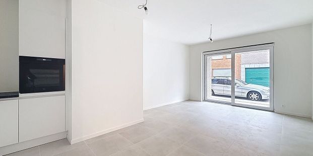 Appartement te huur in Beveren-Leie voor € 695 met 1 slaapkamer - Photo 1