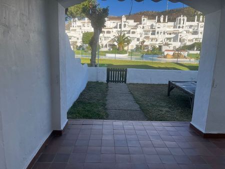 Alquiler de chalet adosado en Urbanización Atlanterra F26, 62 - Foto 2