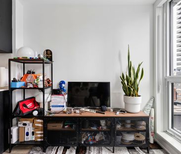 For Lease - 327 King Street Unit# 1908, Toronto, Ontario - Photo 1