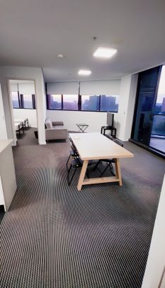 2 bed 2 bathrooms - Photo 1