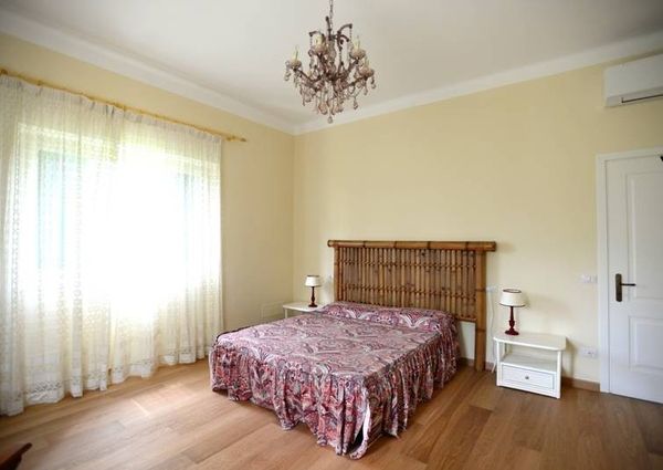 via carlo del prete, Forte dei Marmi, Tuscany 55042