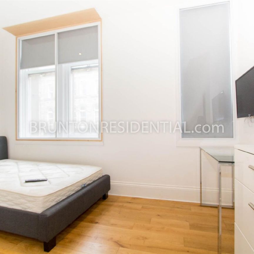 2 bed apartment to rent in Grainger Street, City Centre, NE1 - Photo 1