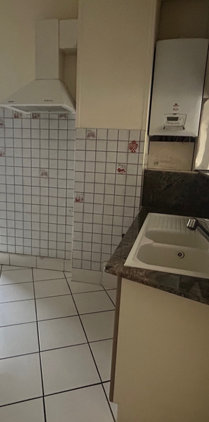 Location Appartement 4 pièces 71m² VICHY 03200 - Photo 1