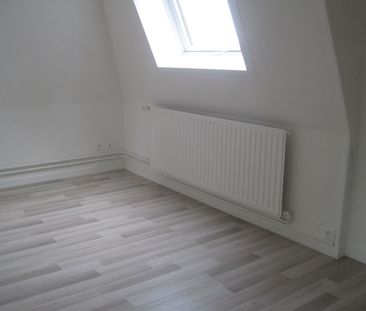 A LOUER APPARTEMENT PROCHE CENTRE VILLE ET GARE ST QUENTIN 02100 - Photo 5