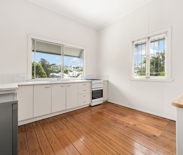 97 Caxton Street, Petrie Terrace QLD 4000 - House For Rent | Domain - Photo 4
