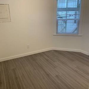 Micro Suite For Rent - Photo 2