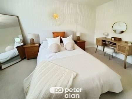 Tennant Grove, NEATH - Photo 5