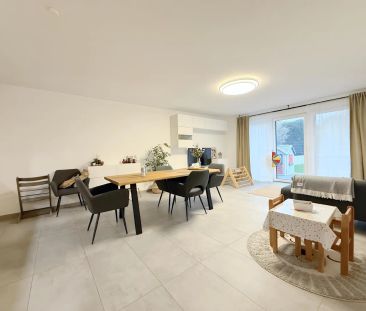 HOCHWERTIGE 3-ZIMMERWOHNUNG IN KREFELD-HÜLS ZU MIETEN! - Photo 1