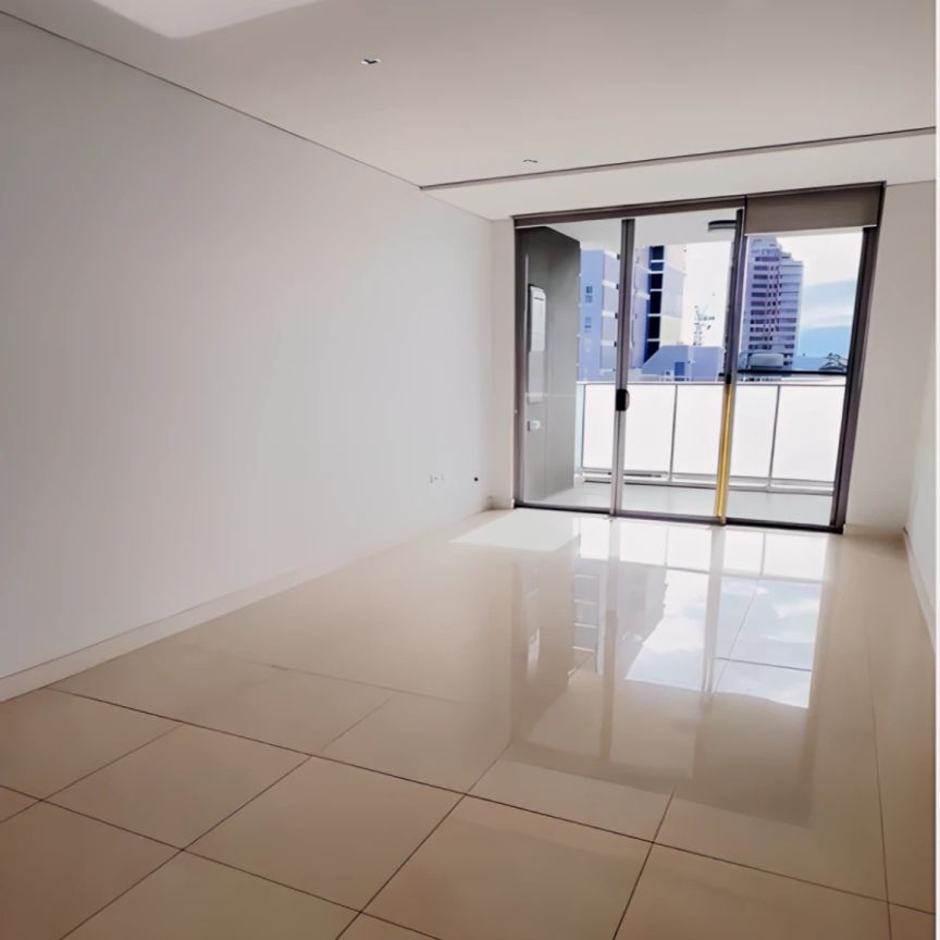 2 bed 2 bath-A6048 - Photo 1