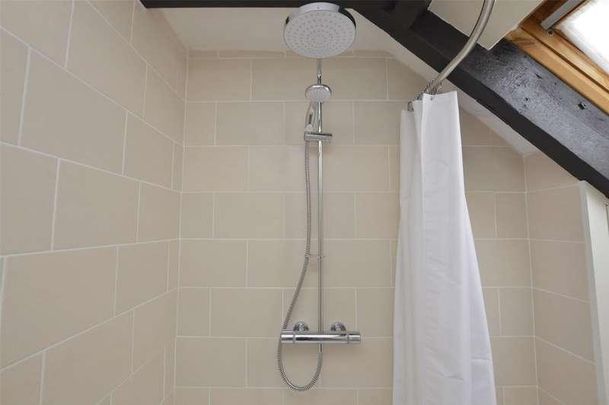 Market Street, Nailsworth, Stroud, Gloucestershire, GL6 - Photo 1