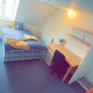 2 bedroom house to rent - Photo 2