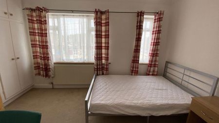 3 bedroom property to rent - Photo 5