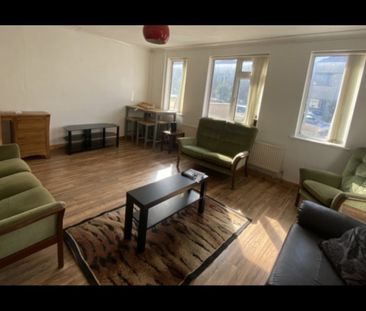 5 Bed Semi-Detached House, Saxon Road, SE25 - Photo 1