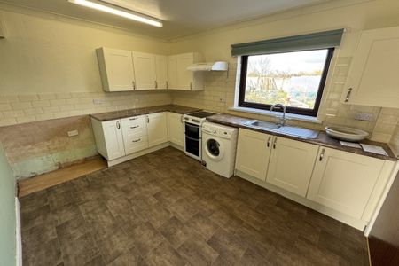 Addison Square - Photo 3