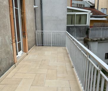 T2 AVEC BALCON - CENTRE VILLE - Photo 3