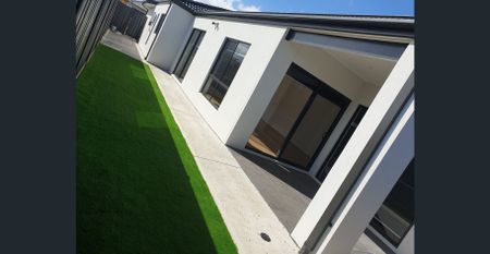 Immaculate and So Close To Everything! - Photo 3