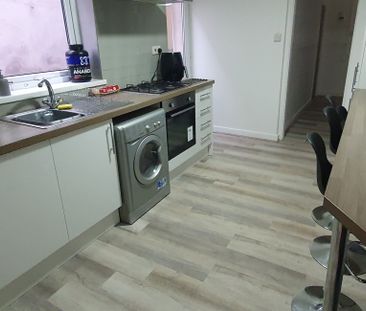 8 Letty Street, Cathays, Cardiff, CF24 4EJ - Photo 1