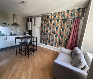 Location Appartement 2 pièces 31m² - Photo 4