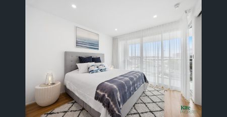 Corner Luxury Apartment in Infinity Towers – Prime Coastal Location - Photo 5