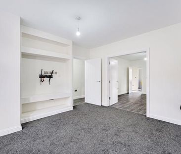 3 bedroom terraced house to rent - Photo 2