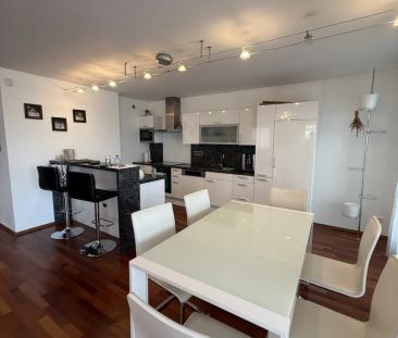 Moderne 3-Zi Wohnung mit Loggia, Stellplatz, Pool & Sauna im 10. Be... - Photo 4