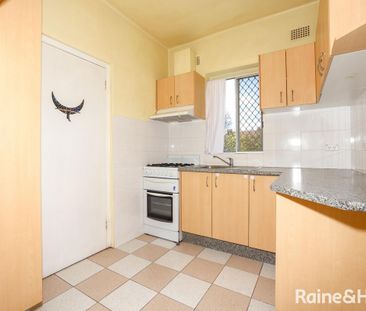 RENOVATED TWO-BEDROOM UNIT CLOSE TO TOWN- Available Now!!! - Photo 6