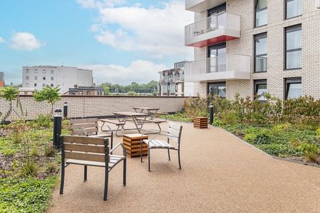 2 bedroom apartment to rent - Photo 5