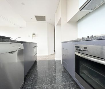 Immaculate One Bedroom with Parking in the Prestigious Watermark Co... - Photo 5