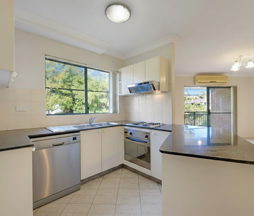 CHARMING APARTMENT IN THE HEART OF BEXLEY NORTH - Photo 4