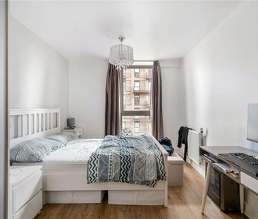 Spacious two bedroom, two bathroom apartment providing luxury livin... - Photo 2