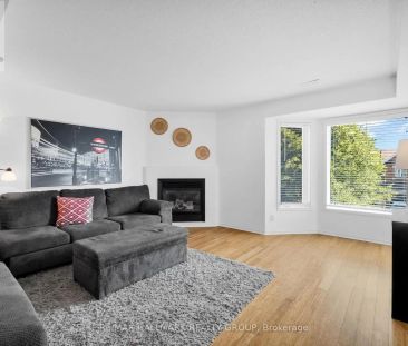 3 - 250 CRESTHAVEN DRIVE - Photo 1