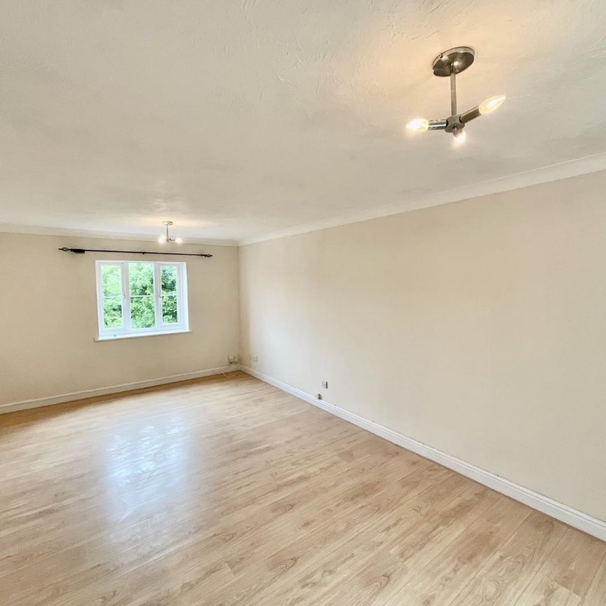 Fox Close, St. Annes Park - Photo 1