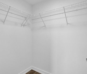 For Lease - 1 Jarvis Street Unit# 928, Hamilton, Ontario - Photo 3