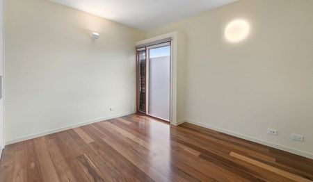 9 Porter Rd, Carnegie - Photo 5