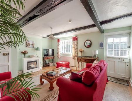 2 Bedroom Detached To Let - Photo 3