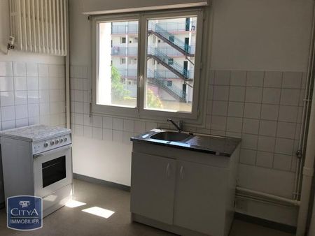 Location Appartement 1 pièce 28m² CHATEAUROUX 36000 - Photo 3