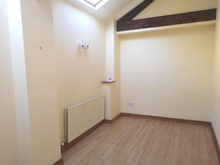 2 bedroom cottage to rent - Photo 3