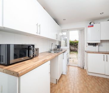 Vanbrough Crescent - Photo 6