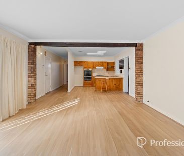 Charming home on Corner block in ideal location!!! - Photo 1