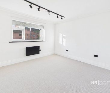 3 bedroom ground floor flat to rent - Photo 2