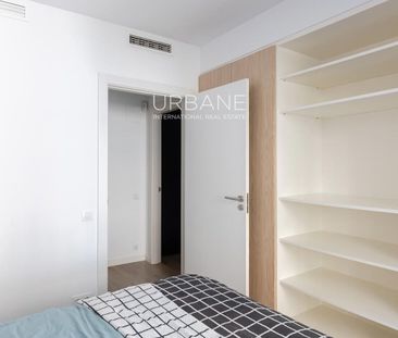 Ático con Estilo en Poble Sec con Impresionante Terraza Privada + p... - Photo 1