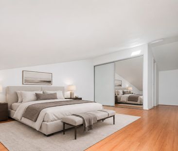3 Bed 3-bathroom Townhouse with High Ceiling Large Lockup Garage pl... - Photo 3
