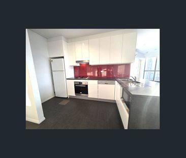FURNISHED 2 BEDROOM APARTMENT! CONVENIENT INNER-CITY LIVING! - Photo 6