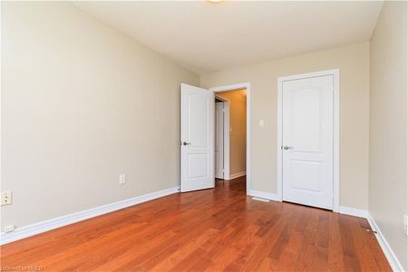 For Lease - 1256 Jezero Crescent, Oakville, Ontario - Photo 5